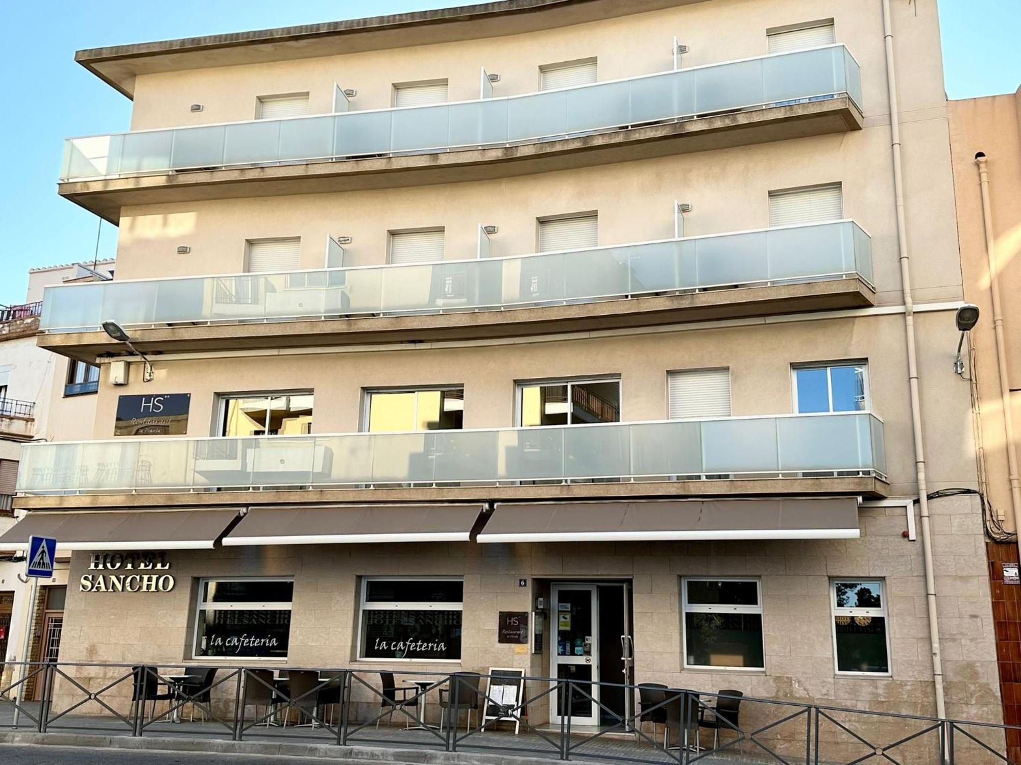 Hotel Sancho Vandellòs i l’Hospitalet de l’Infant Exterior foto